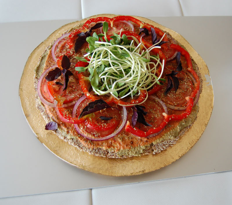 The Global Girl Raw Food Recipes: Raw Pizza with Gluten-free and Nut-Free Buckwheat and Flax Seed Crust - Vegan & Dairy Free.