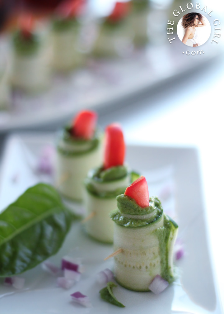 Zucchini Roll Ups With Herbed Macadamia Cheese. 100% raw, vegan, gluten free, dairy free and oil free | The Global Girl Raw Food Recipes