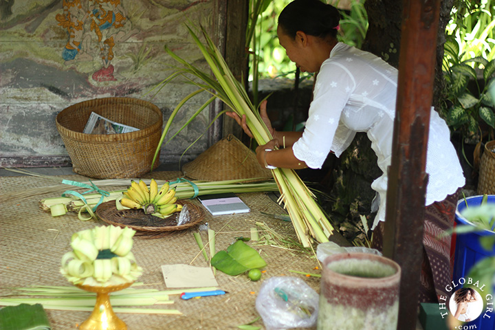 The Global Girl Travels: Exotic getaway in Canggu Beach, Bali. The ancient art of Balinese ornaments, gebogan (flower offerings) and janur (palm leaf) arrangements, plays a central part in the island’s way of life.