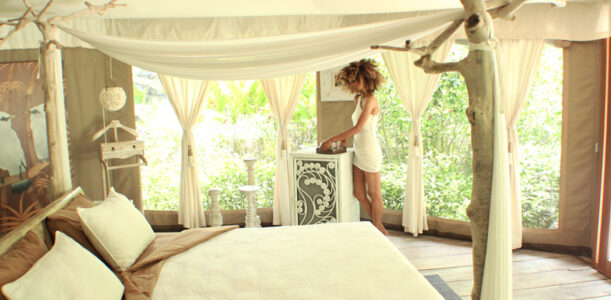 The Global Girl Travels: Ndoema at Glampinghub's luxury glamping safari tents in Ubud, Bali. Eco chic meets green living in Indonesia.