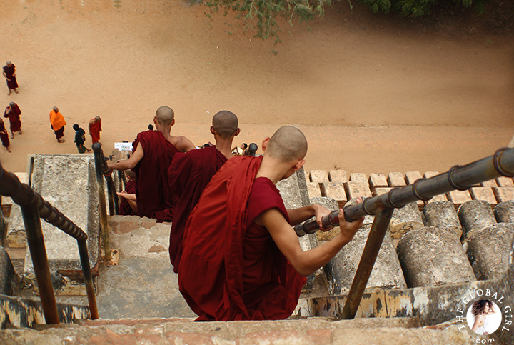 theglobalgirl-the-global-bagan-shwe-sandaw-paya-pagoda-temple-myanmar-burma-travel-southeast-asia-sacred-site-spiritual-21