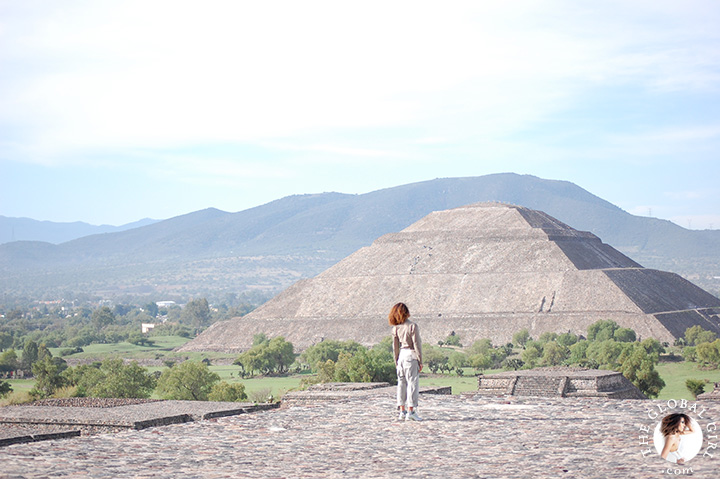 The Global Girl Travels: Ndoema at the Pyramid of The Moon in Teotihuacan, Mexico.