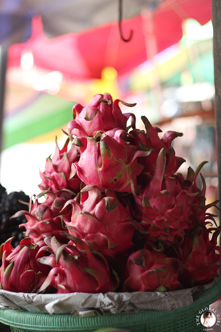 The Global Girl Travel: A Stroll through Candi Kuning, Bali's colorful traditional market.