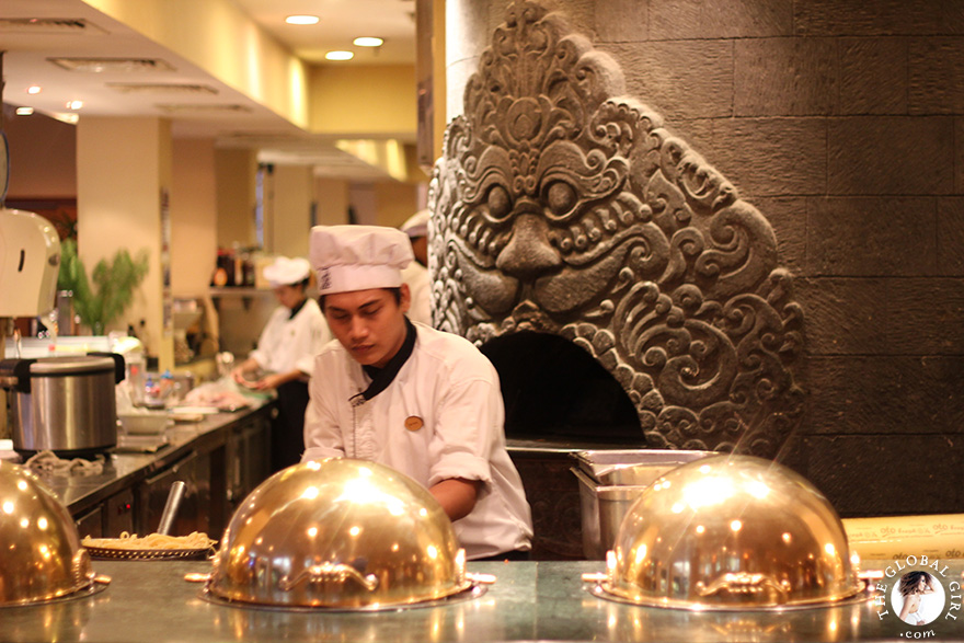 The Global Girl Travels: Kemangi Bistro, the Hyatt Regency Yogyakarta's open show-kitchen restaurant in the island of Java, Indonesia.