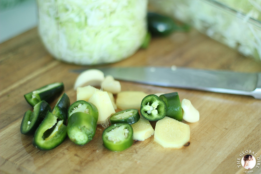 The Global Girl Raw Recipes: This delicious homemade sauerkraut is loaded with healing probiotics. It's health and beauty powerhouse.