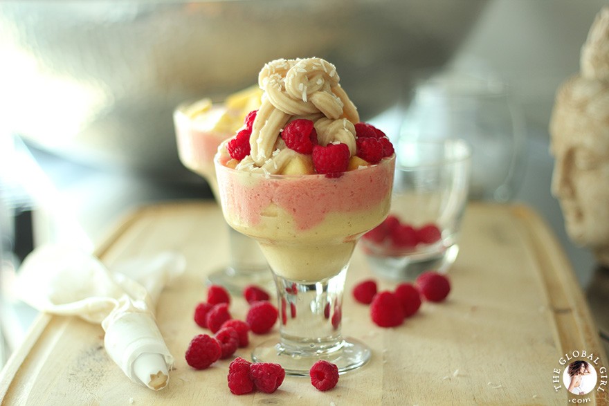 banana-ice-cream-raspberry-pineapple-raw-vegan-the-global-girl-theglobalgirl-12