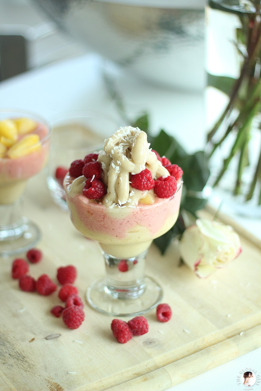 banana-ice-cream-raspberry-pineapple-raw-vegan-the-global-girl-theglobalgirl-14