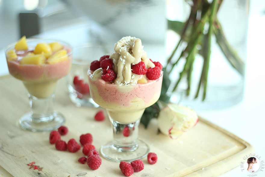 banana-ice-cream-raspberry-pineapple-raw-vegan-the-global-girl-theglobalgirl-15