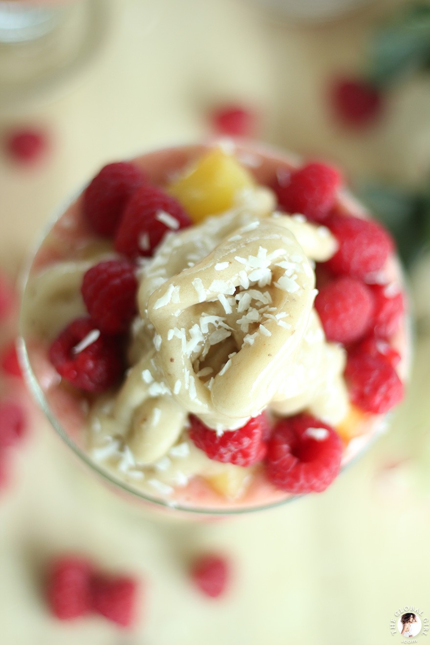 banana-ice-cream-raspberry-pineapple-raw-vegan-the-global-girl-theglobalgirl-16