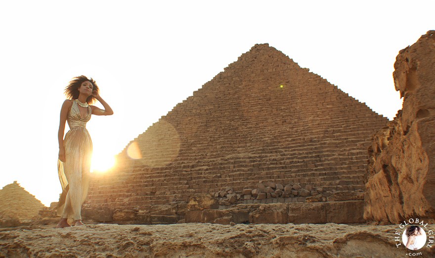 gold-lame-dress-goddess-gown-giza-pyramids-egypt-ndoema-the-global-girl-theglobalgirl-00