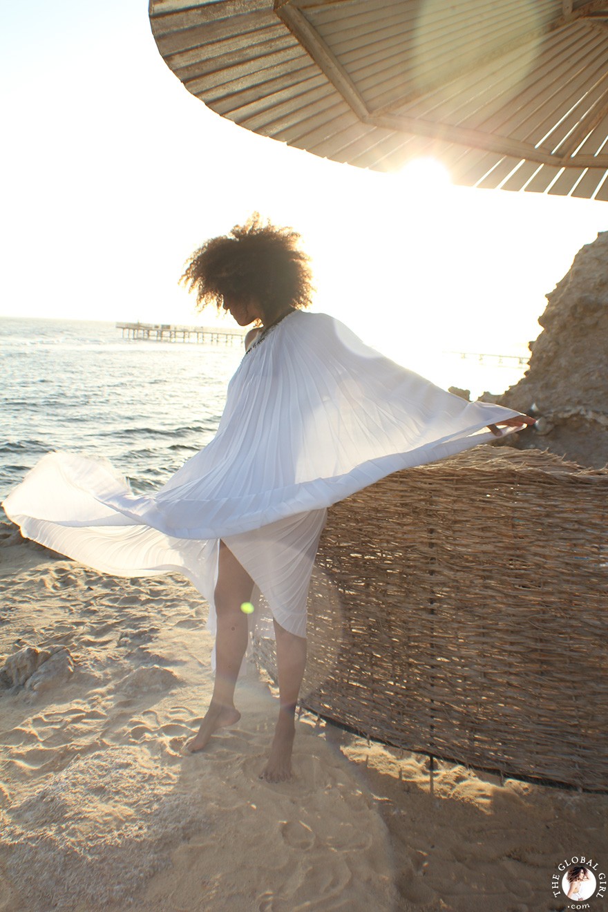 goddess-dress-white-pleated-one-shoulder-ndoema-marsa-alam-red-sea-egypt-the-global-girl-theglobalgirl-32