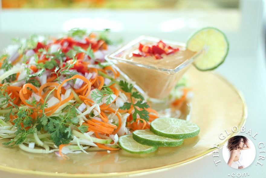 The Global Girl Raw Food Recipes: Cucumber pasta with a creamy Indonesian peanut sauce. Super light yet filling. A great healthy lunch or dinner recipe that's 100% raw, vegan, dairy free, gluten free, wheat free and oil free.