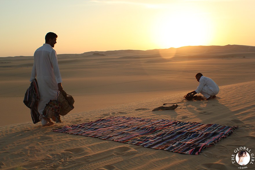 The Global Girl Travels: Traditional Berber Tea in the Sahara Desert, Siwa Oasis - Egypt.