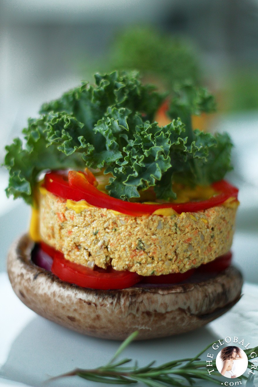 The Global Girl Raw Food Recipes: Raw Vegan Portobello Mushroom Burgers. Here's a hearty, tasty and healthy recipe for mushroom lovers and juicy burger aficionados. It's not only gluten-free, it's also totally raw, vegan (of course) and deliciously oil-free.